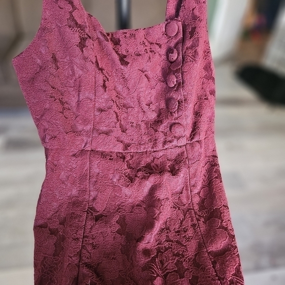 Sz 2 Urban Outfitters maroon dress - Picture 2 of 4